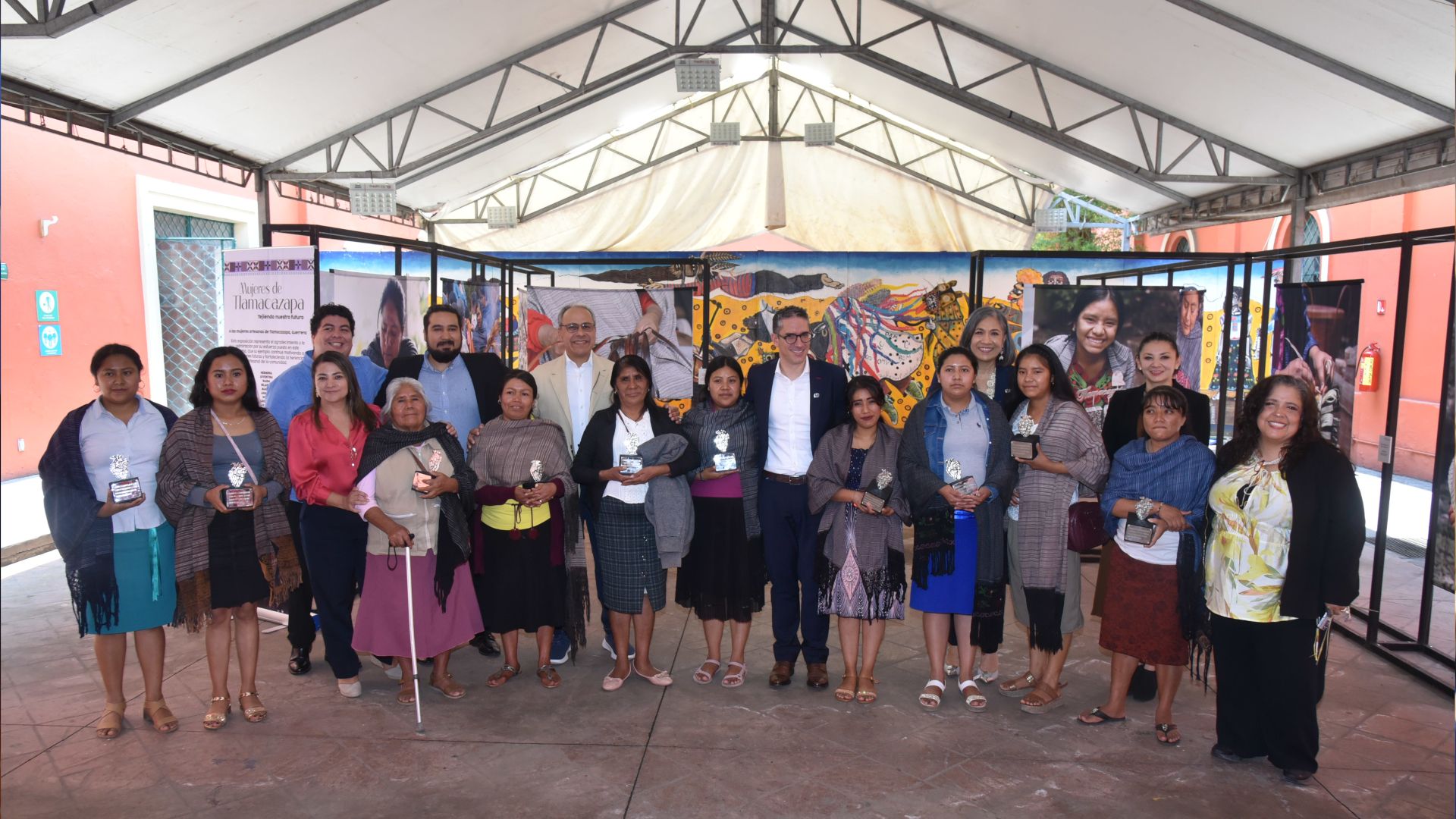 Inauguración Mujeres de Tlamacazapa: Tejiendo nuestro Futuro