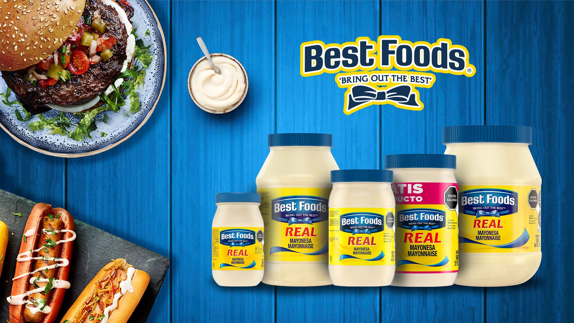 Portafolio completo de Best Foods, acompañado de dos platillos complementario. 